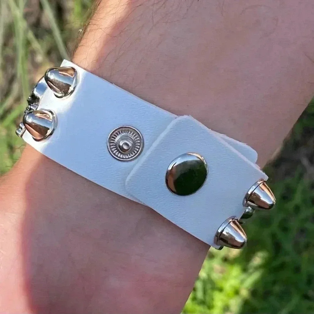 White Leather Punk Goth Rock Skull Chain Metal Stud Snap Chain Cuff Bracelet